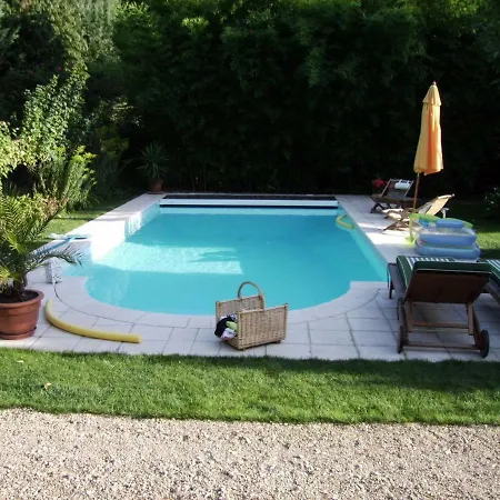 Nocleg ze śniadaniem La Fontaine Gourdon 2*